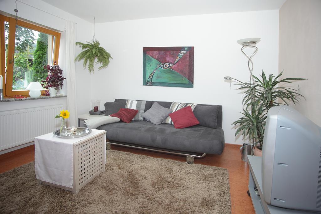 Ferienwohnung Schwarzwaldblick Bühlertal Habitación foto